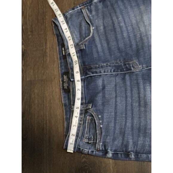 Judy Blue Wide Leg Cropped Jeans 13 31 Waist Med Wash Distressed 24 Inseam - Picture 2 of 16